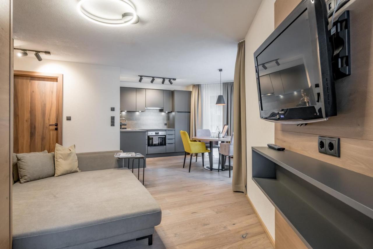 Appartements Perberschlager Oetz Bagian luar foto